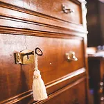 Torre Giardino Segreto B&b- Borgo Capitano Collection - Diffuso