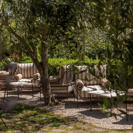 Torre Giardino Segreto B&b- Borgo Capitano Collection - Diffuso San Quirico dʼOrcia