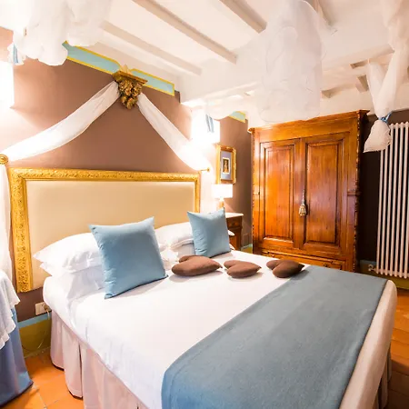 Torre Giardino Segreto B&b- Borgo Capitano Collection - Diffuso לינה וארוחת בוקר 5*
