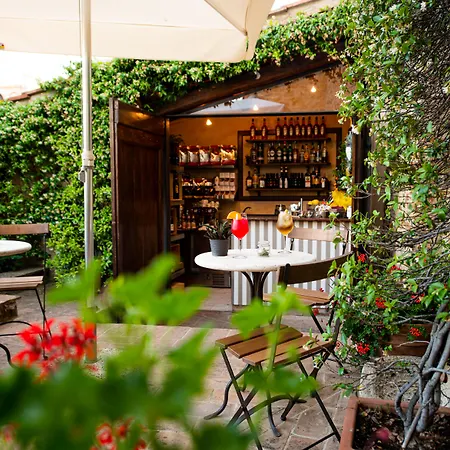 Torre Giardino Segreto B&b- Borgo Capitano Collection - Diffuso לינה וארוחת בוקר San Quirico dʼOrcia
