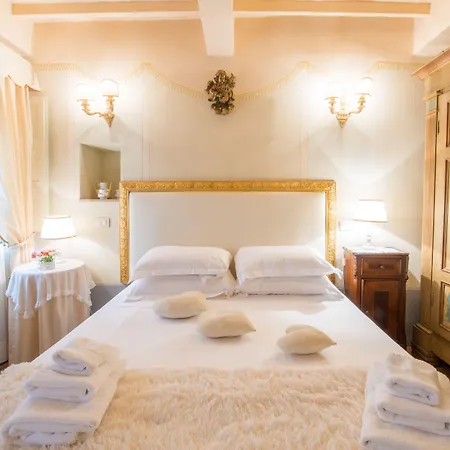 ベッド・アンド・ブレックファスト Torre Giardino Segreto B&b- Borgo Capitano Collection - Diffuso サン・クイーリコ・ドルチャ