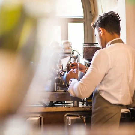 ベッド・アンド・ブレックファスト Torre Giardino Segreto B&b- Borgo Capitano Collection - Diffuso サン・クイーリコ・ドルチャ